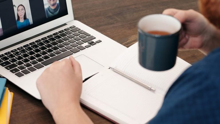 Télétravail et productivité : 13% de gain réel