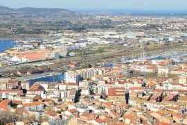 Pézenas dans l'Hérault en région Occitanie