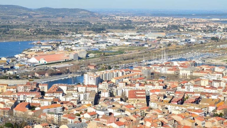 Pézenas dans l'Hérault en région Occitanie