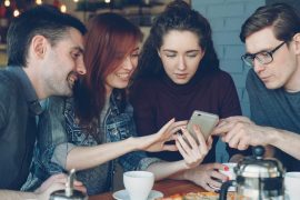 Réseaux sociaux détruisent les relations : chiffres alarmants